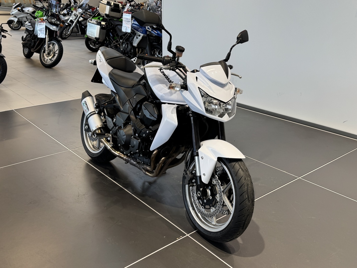 KAWASAKI Z 2010