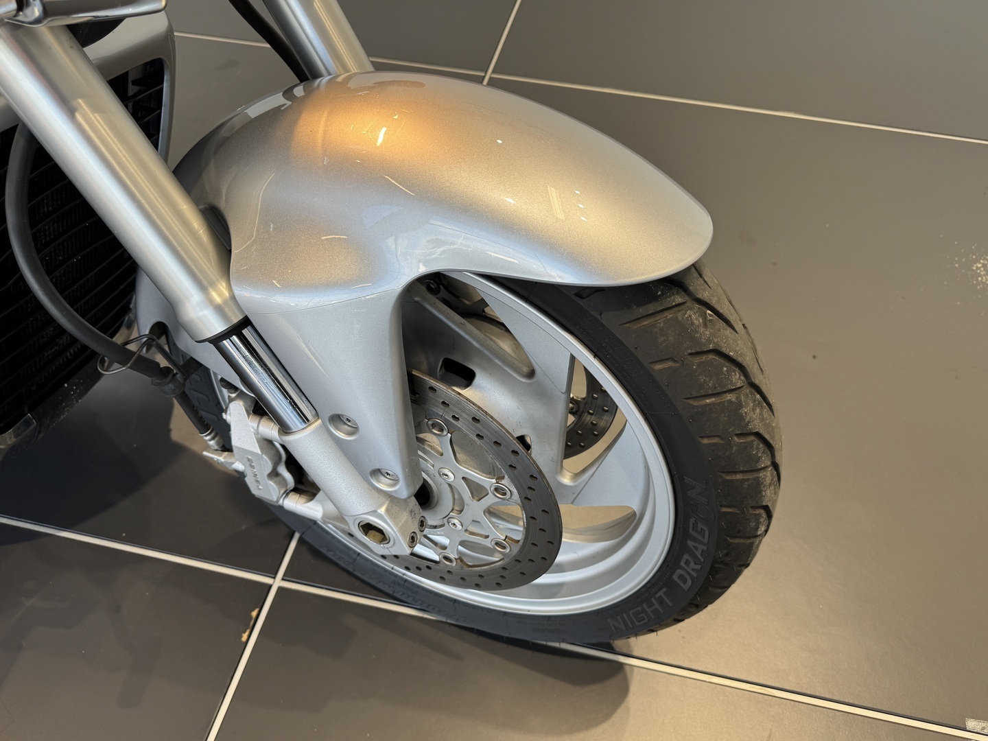 SUZUKI INTRUDER 2010