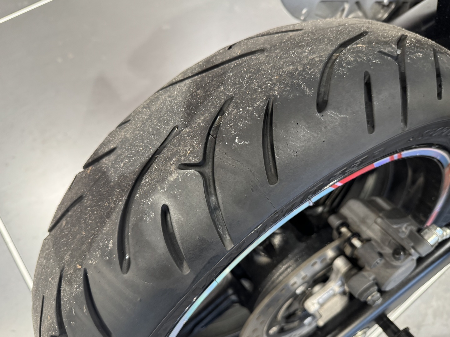 SUZUKI SFV 650 GLADIUS 2010