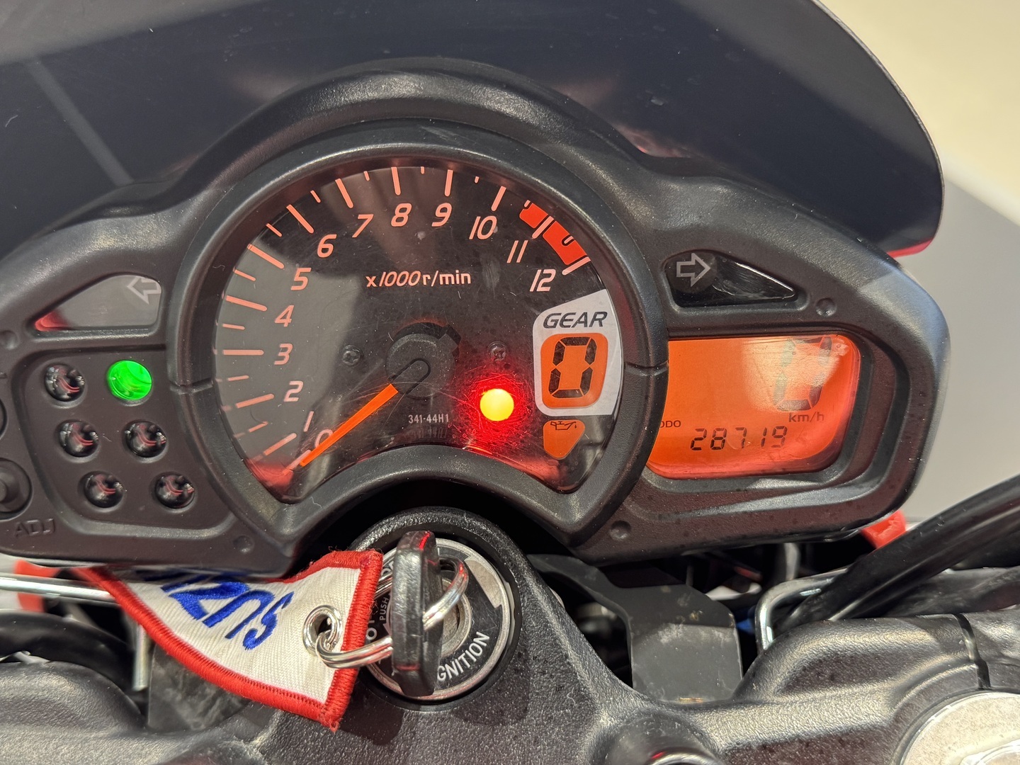 SUZUKI SFV 650 GLADIUS 2010