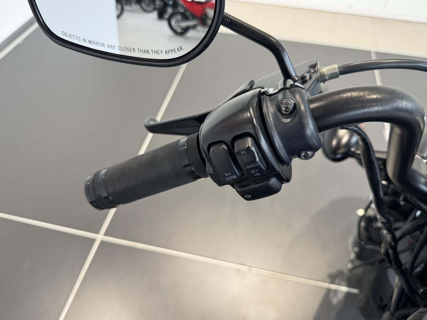 HARLEY-DAVIDSON Sportster 2013