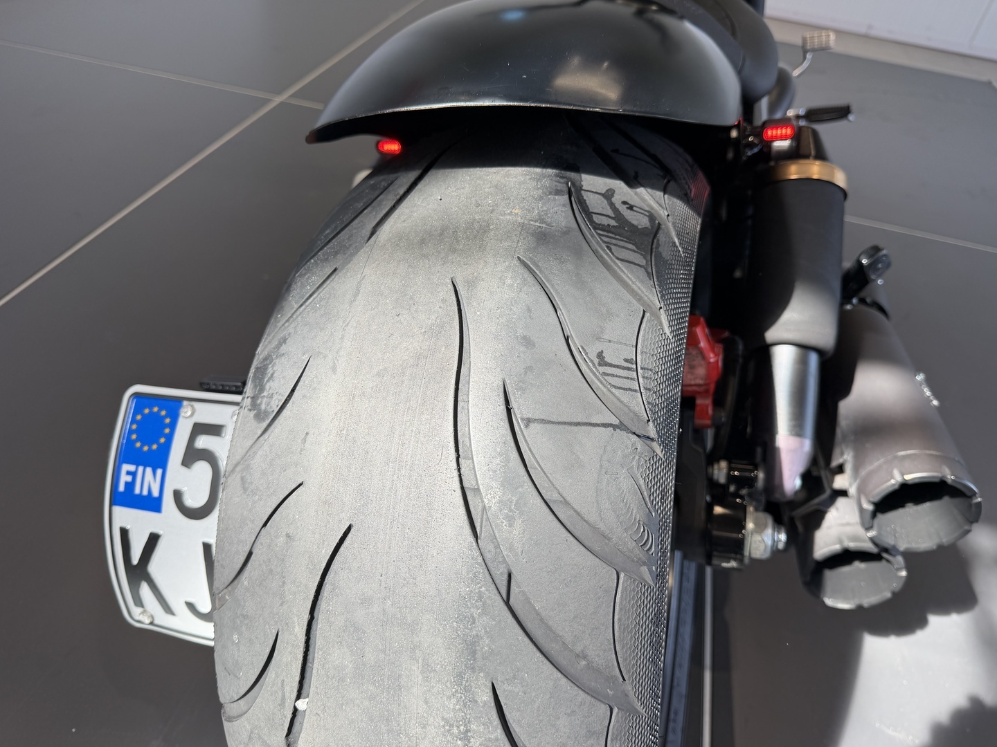 HARLEY-DAVIDSON VRSC 2008