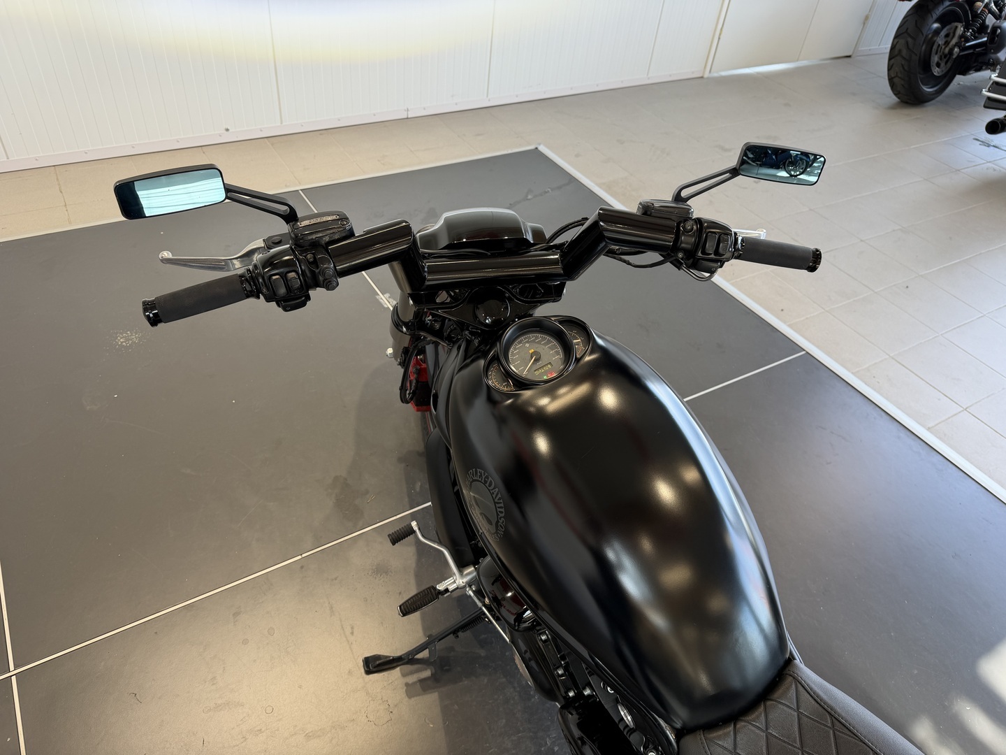 HARLEY-DAVIDSON VRSC 2008