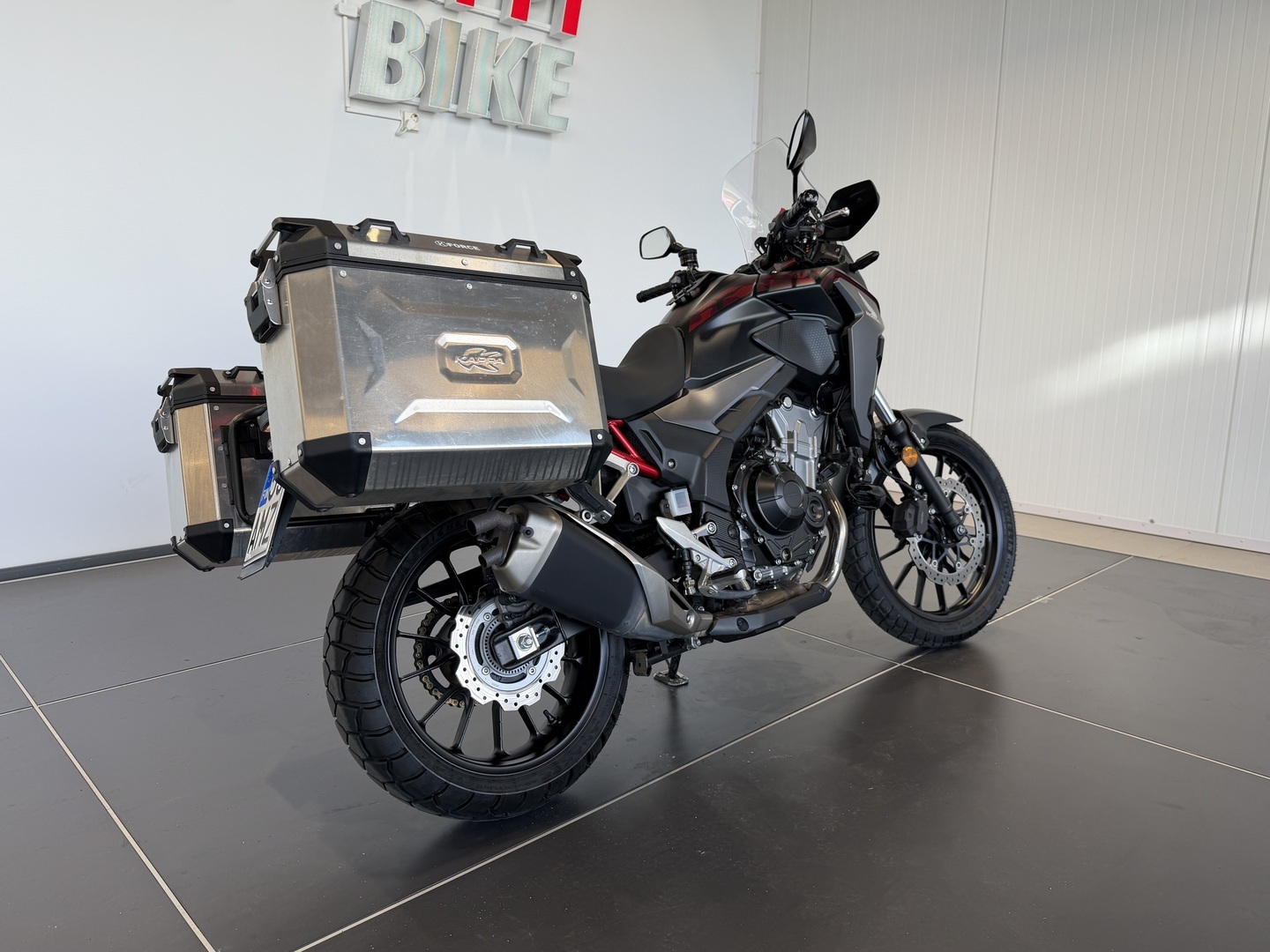 HONDA CB 2021