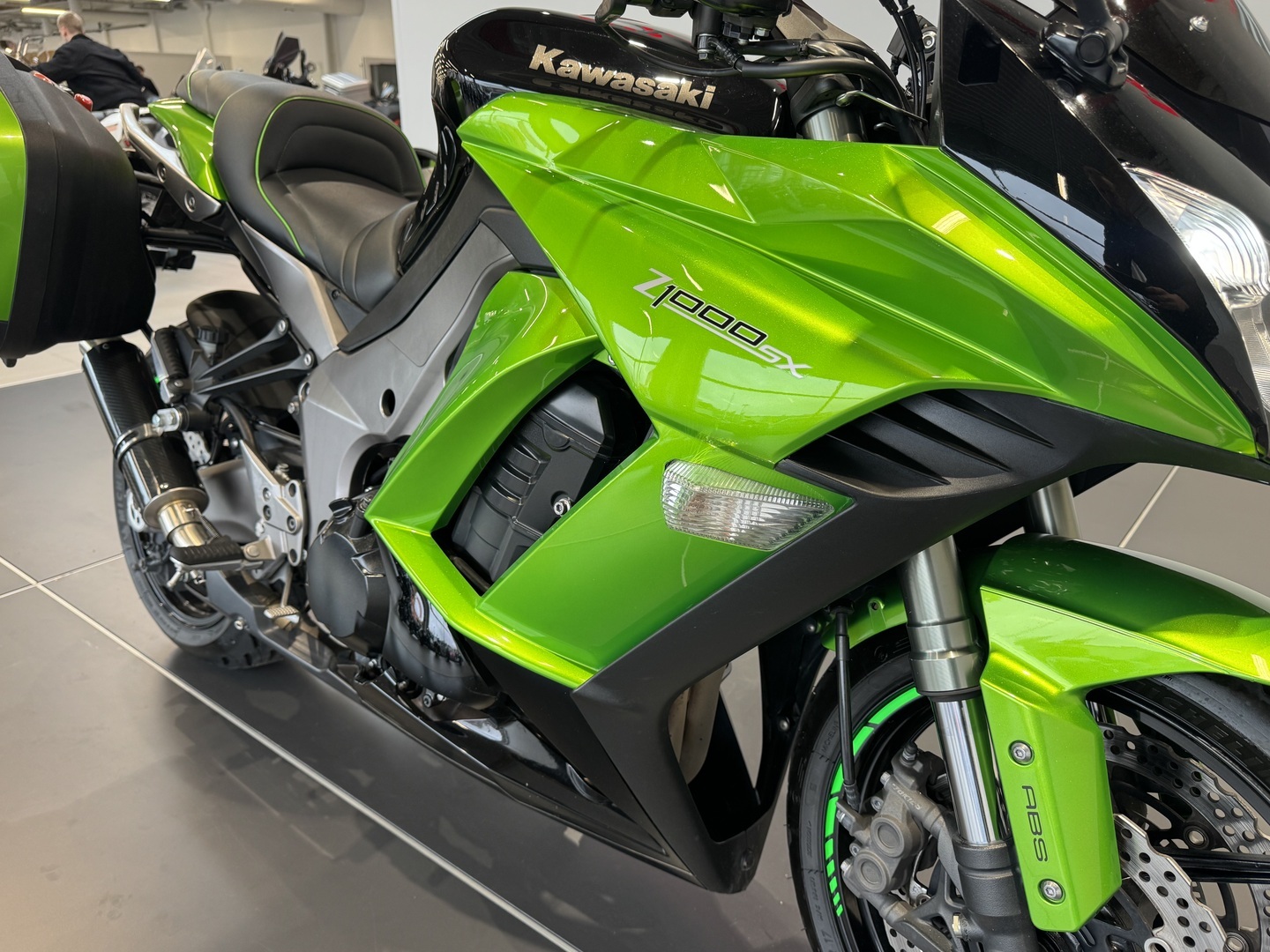 KAWASAKI Z 2011