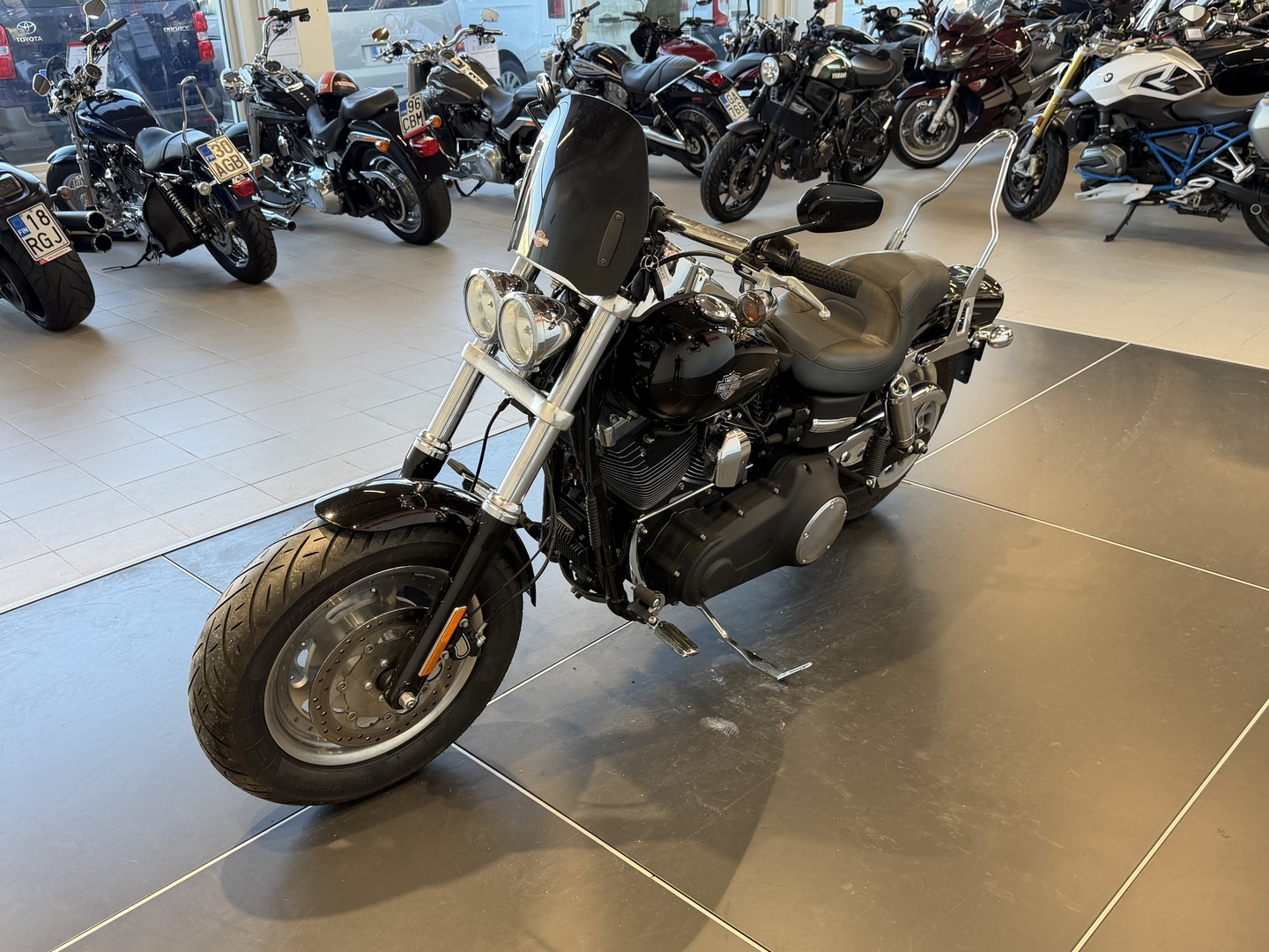 HARLEY-DAVIDSON DYNA 2012