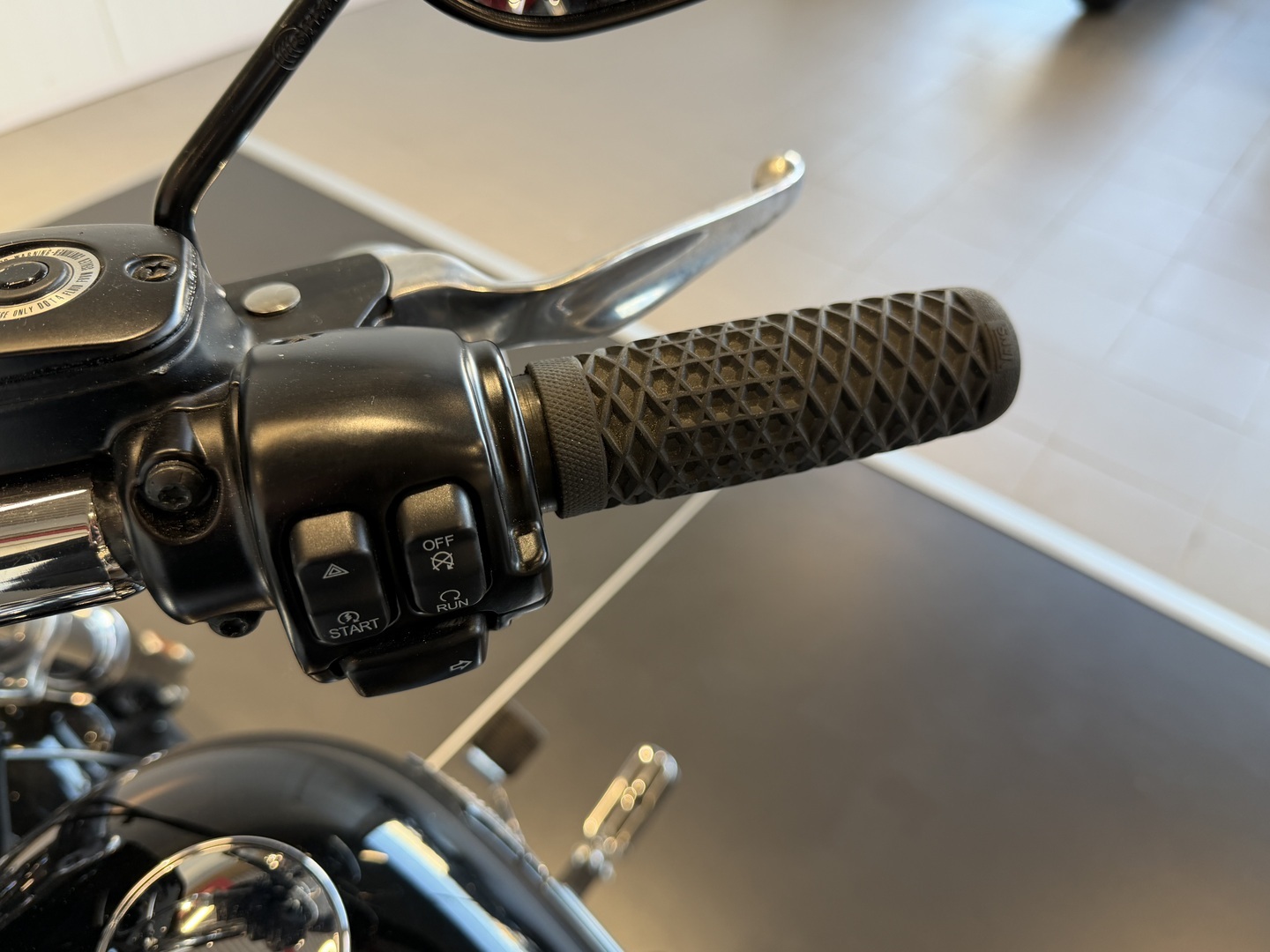 HARLEY-DAVIDSON DYNA 2012