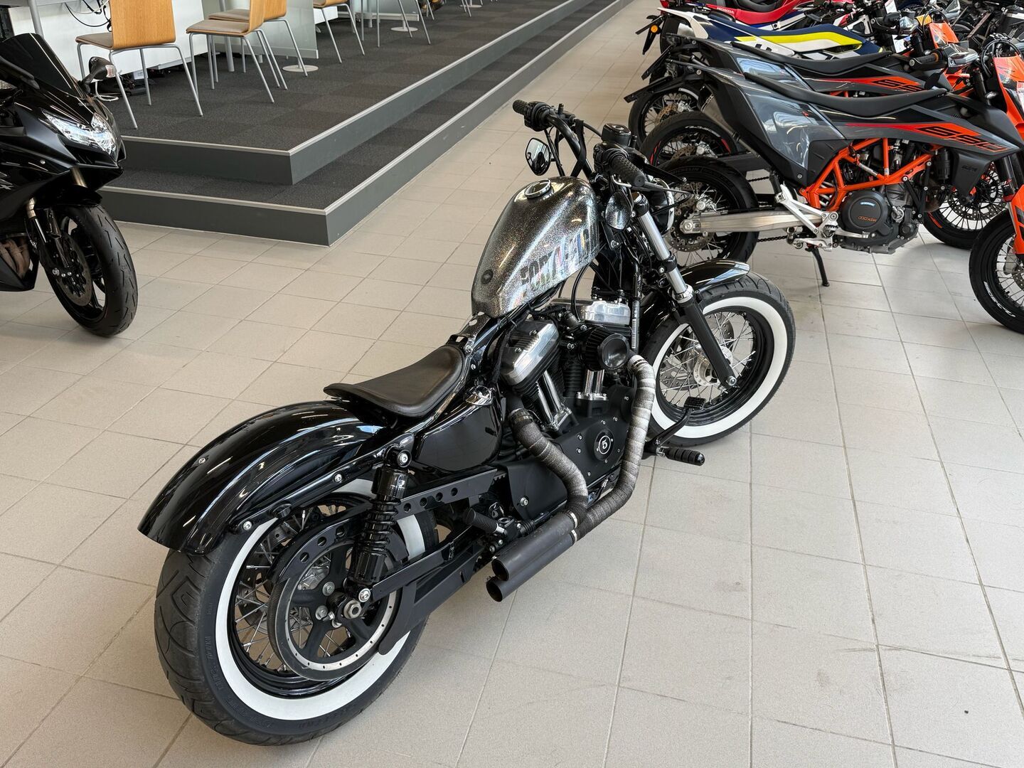 HARLEY-DAVIDSON SPORTSTER 2015