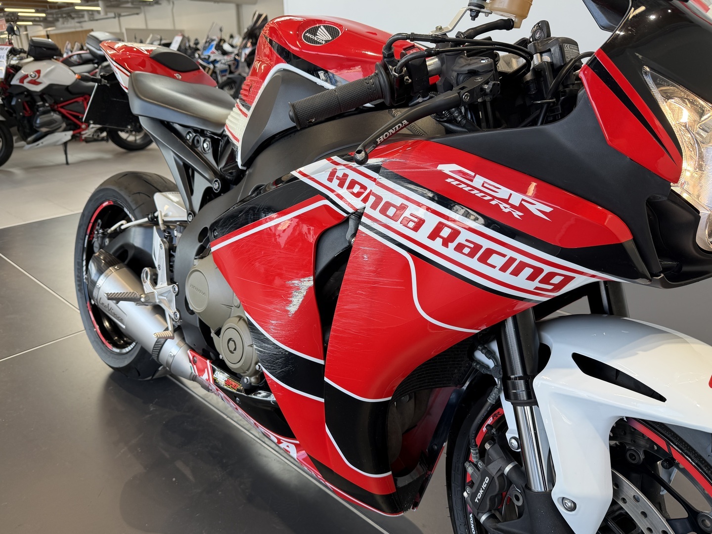 HONDA CBR 2010
