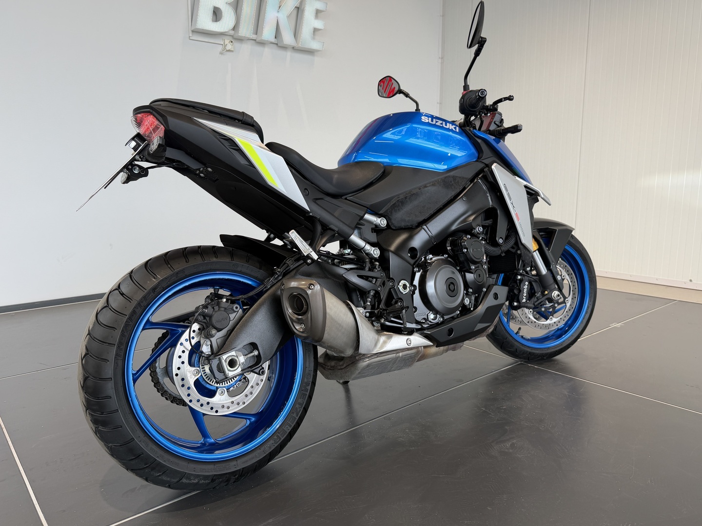 SUZUKI GSX-S 2023