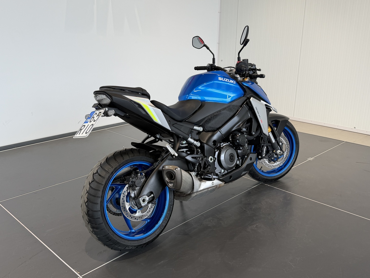 SUZUKI GSX-S 2023