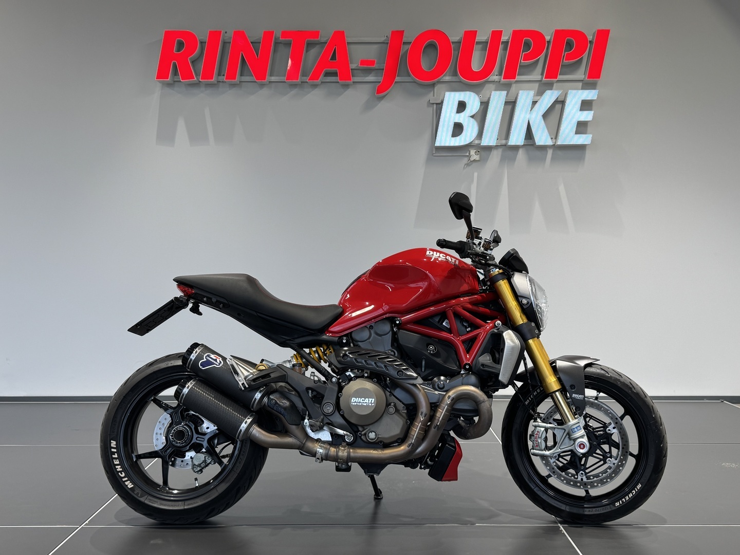 DUCATI MONSTER 2014