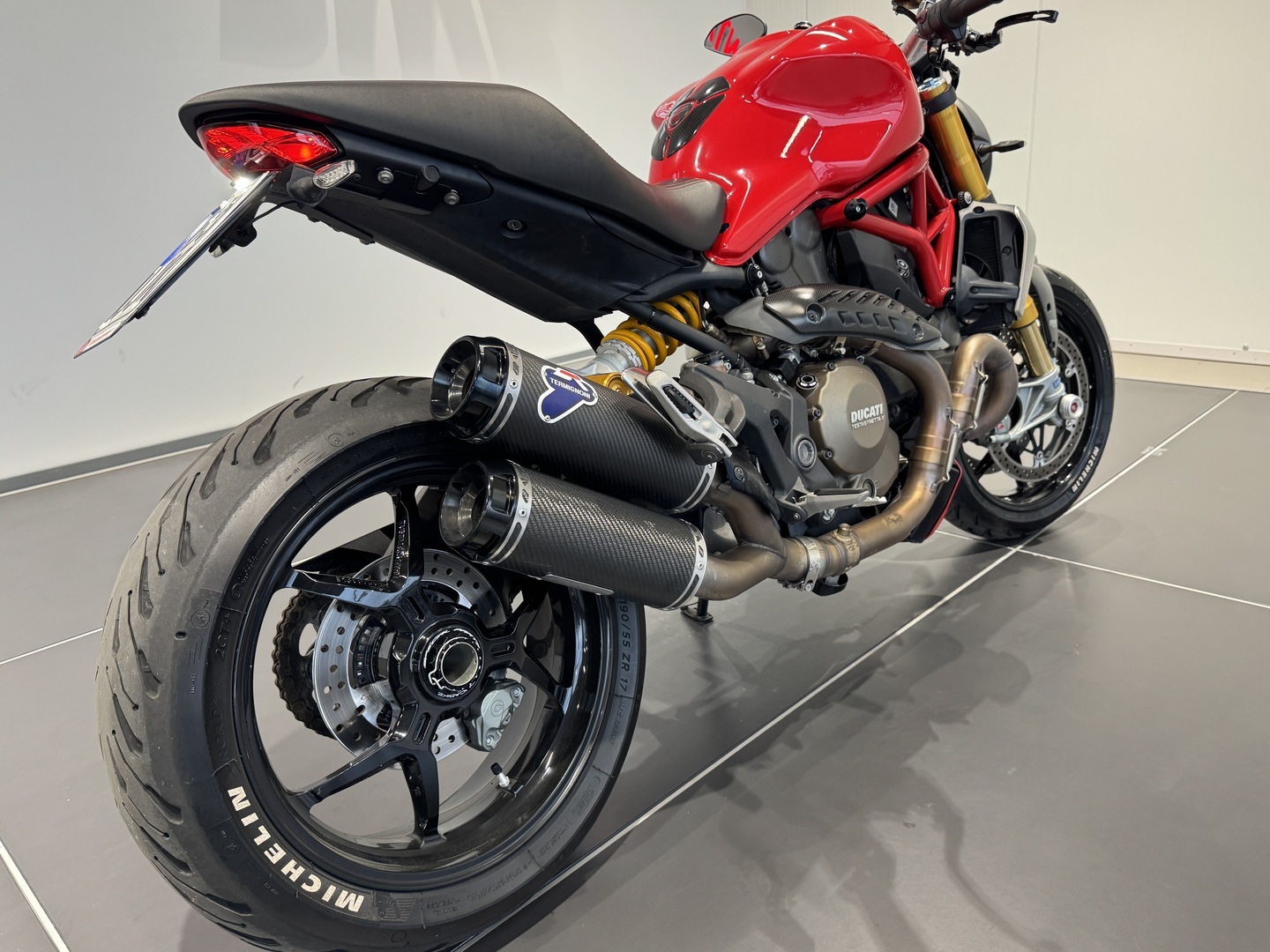 DUCATI MONSTER 2014