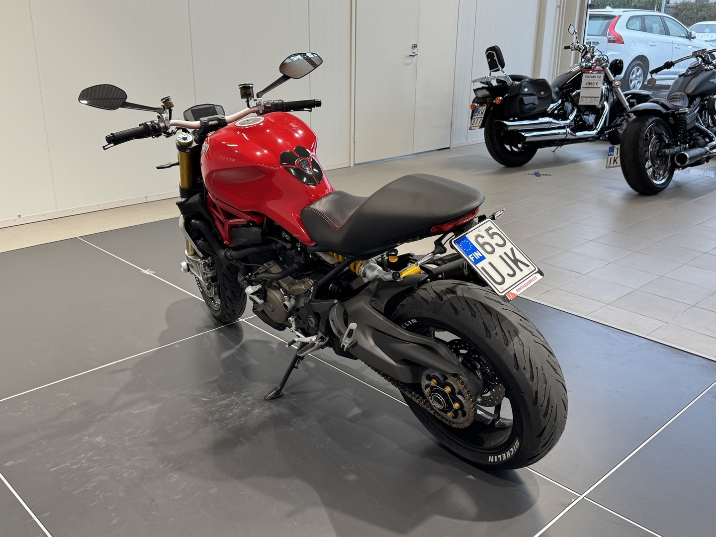 DUCATI MONSTER 2014