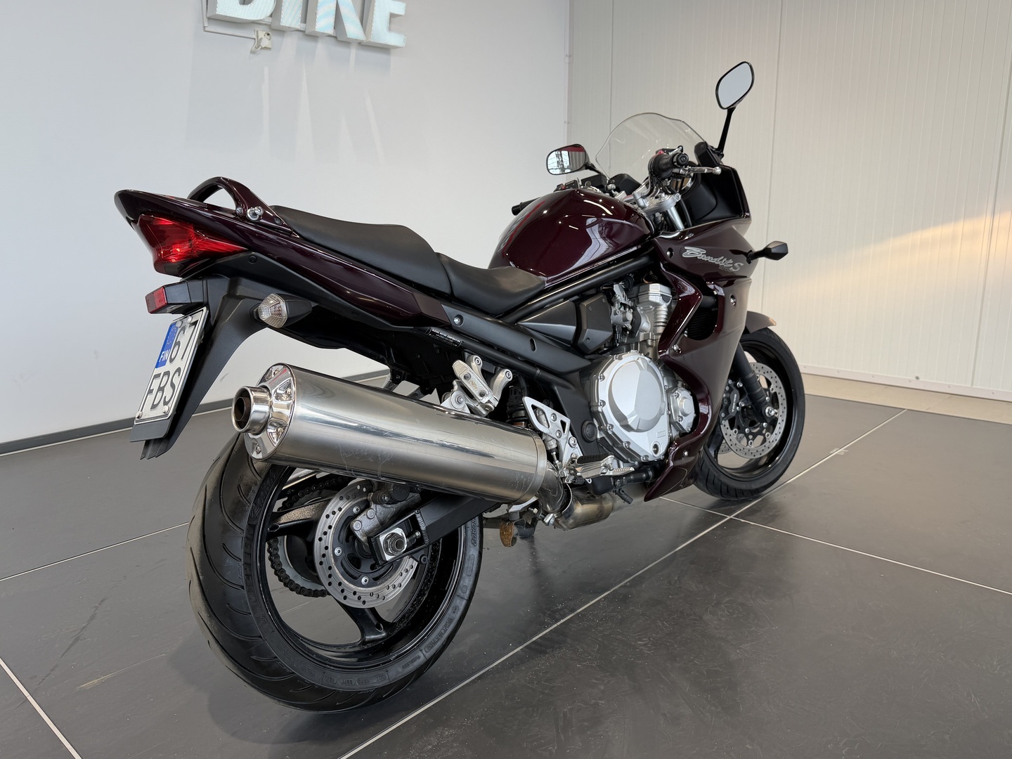SUZUKI GSF 2010