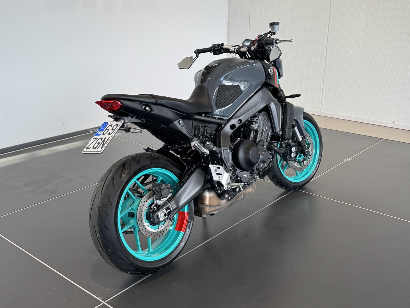 YAMAHA MT-09 2023