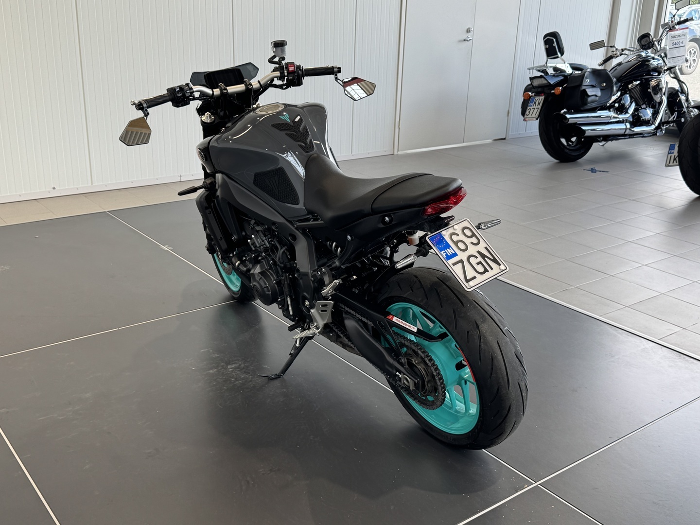 YAMAHA MT-09 2023