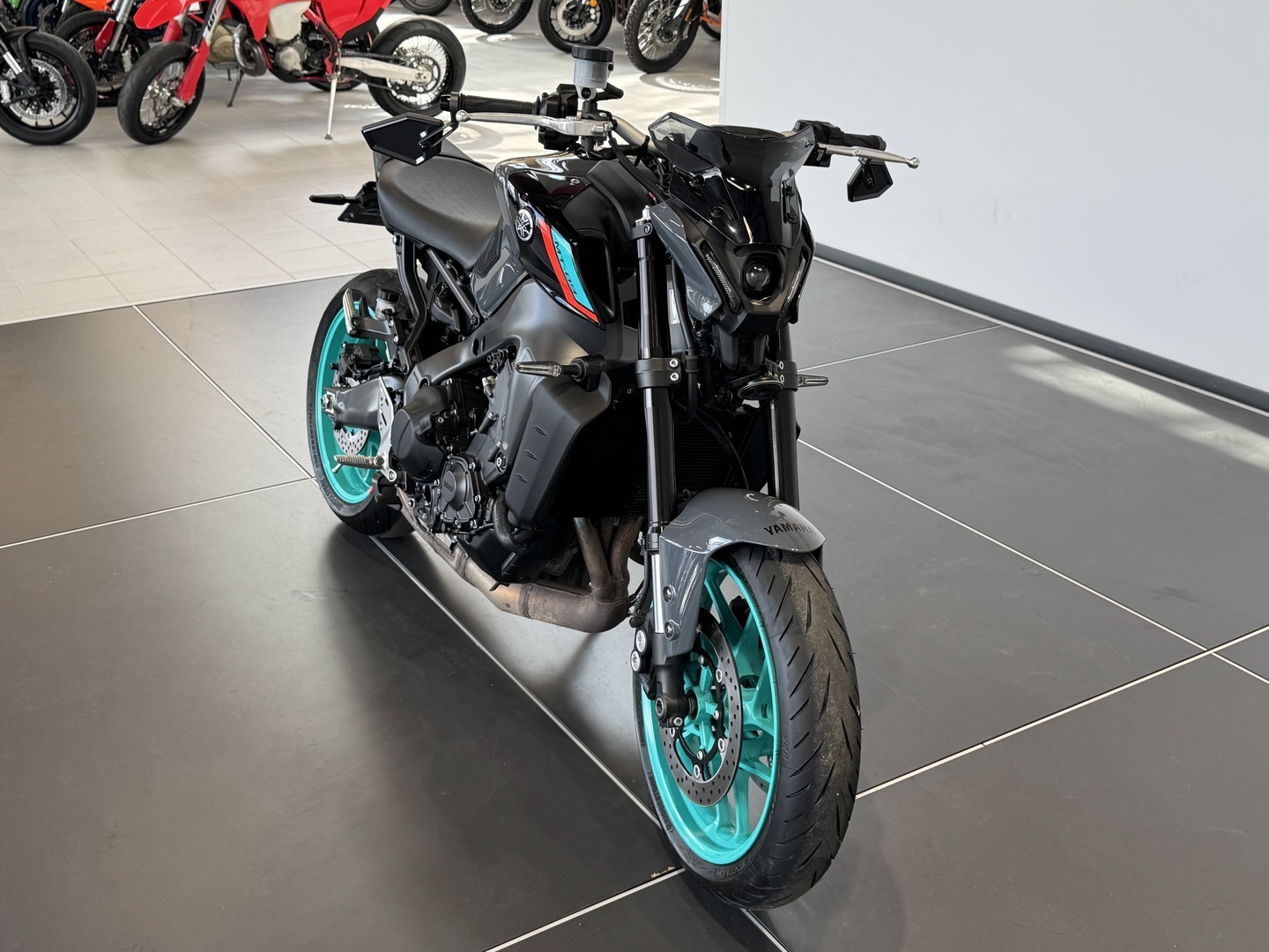 YAMAHA MT-09 2023