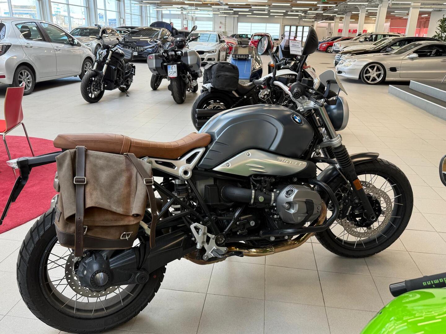 BMW R 2019
