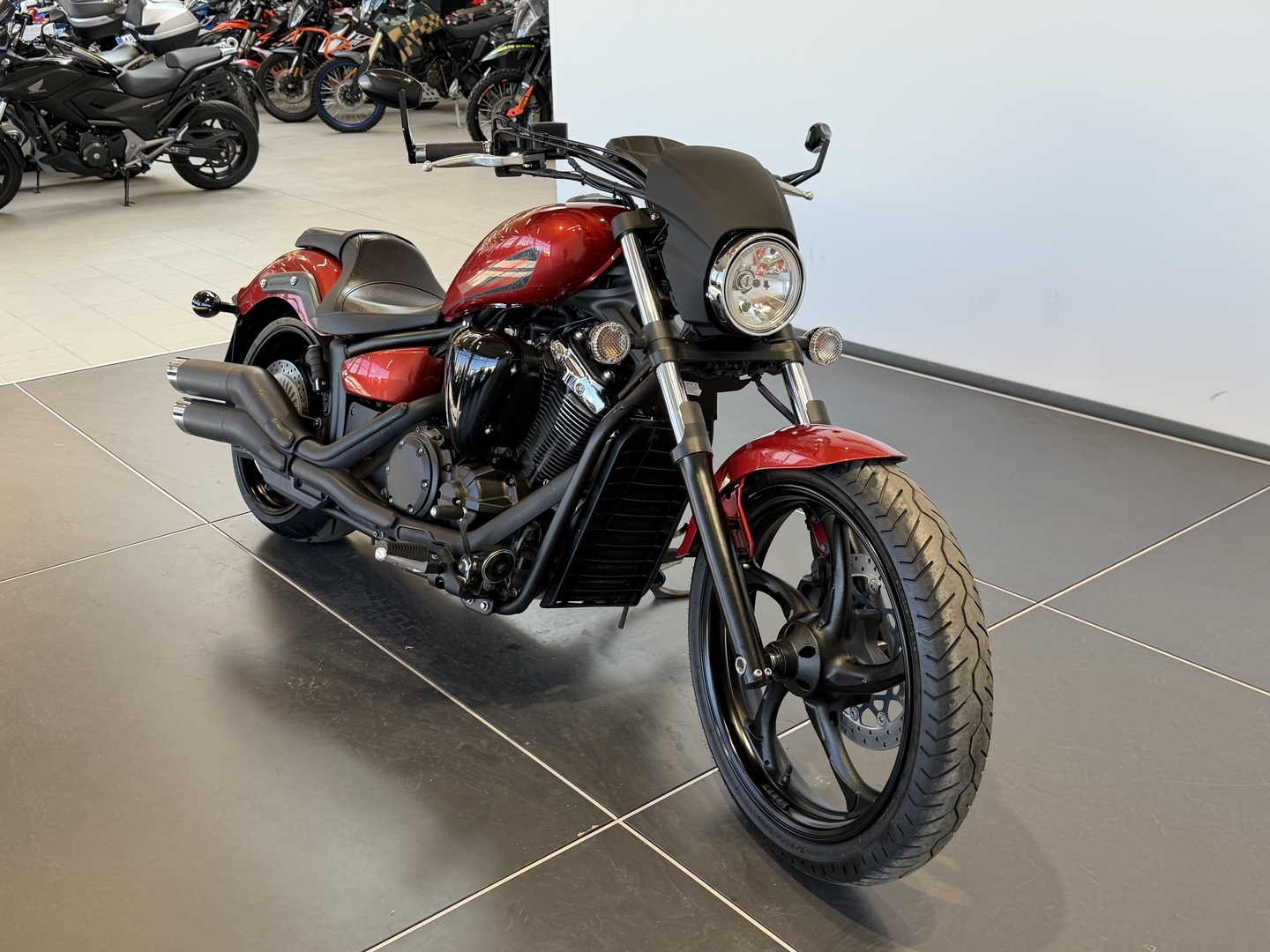 YAMAHA XVS 2014