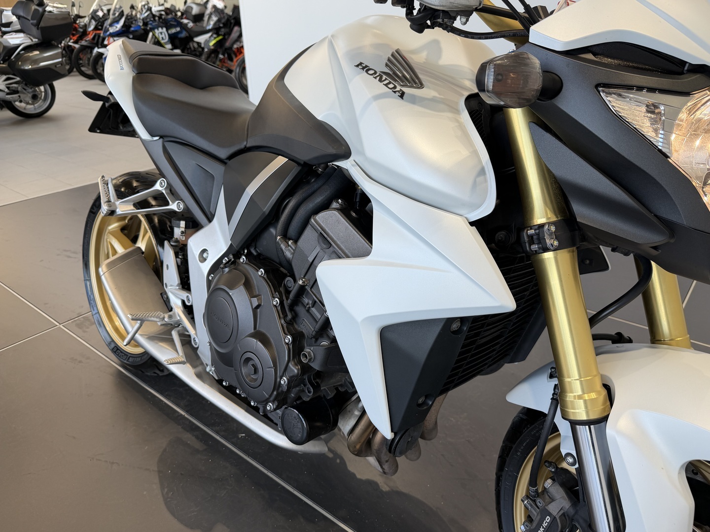 HONDA CB 2013