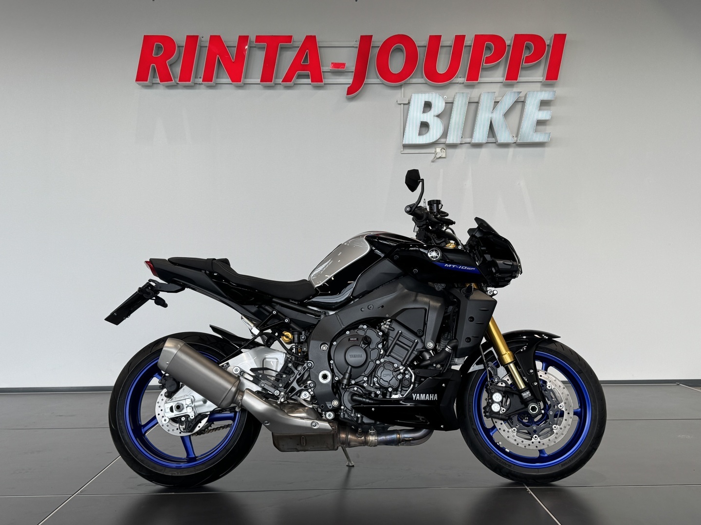 YAMAHA MT-10 2022