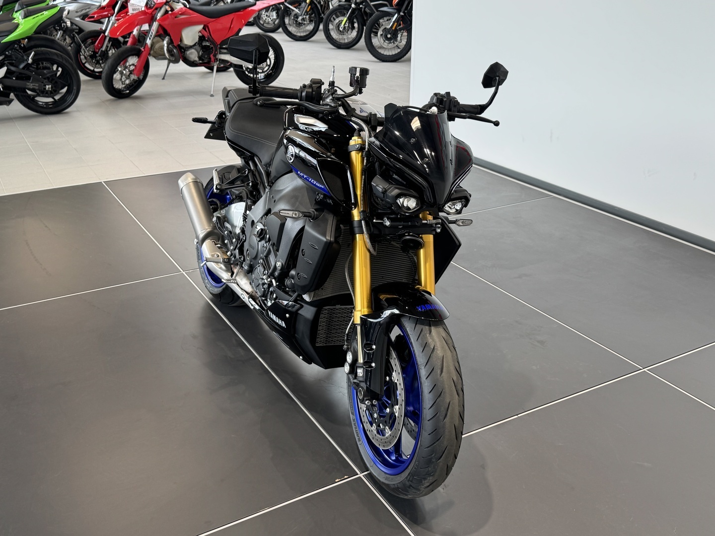 YAMAHA MT-10 2022