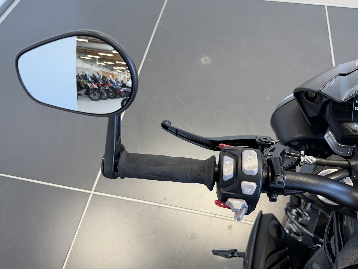 TRIUMPH SPEED TRIPLE 2020