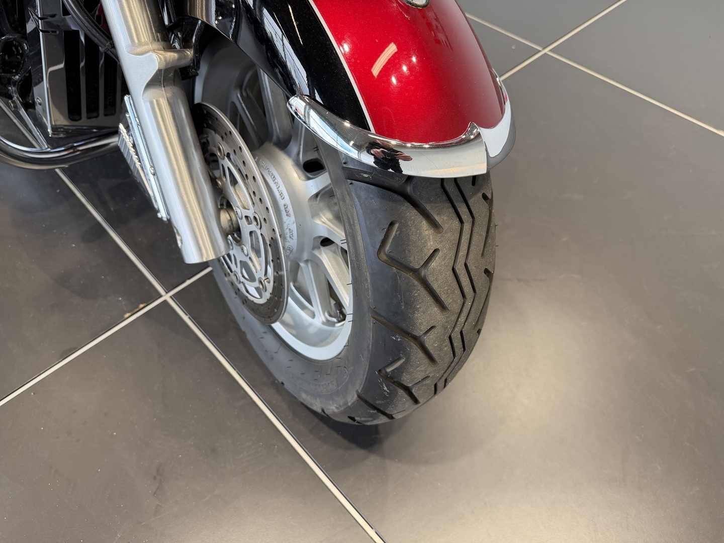 SUZUKI INTRUDER 2010