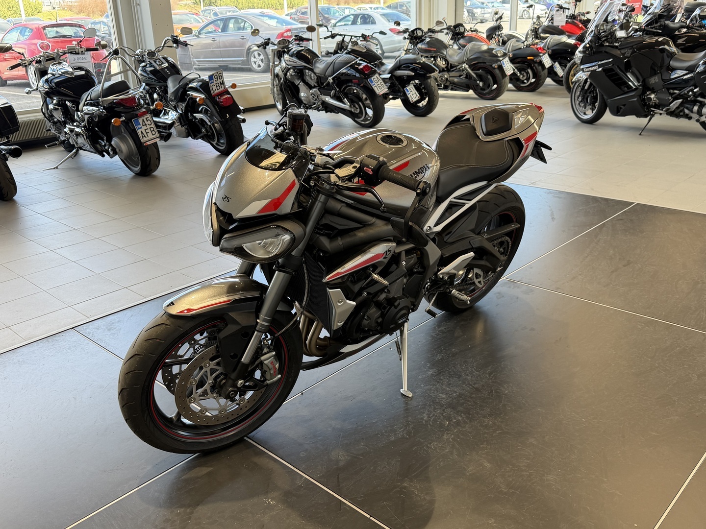 TRIUMPH STREET TRIPLE 2020