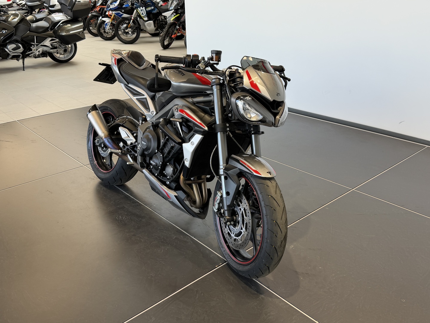 TRIUMPH STREET TRIPLE 2020