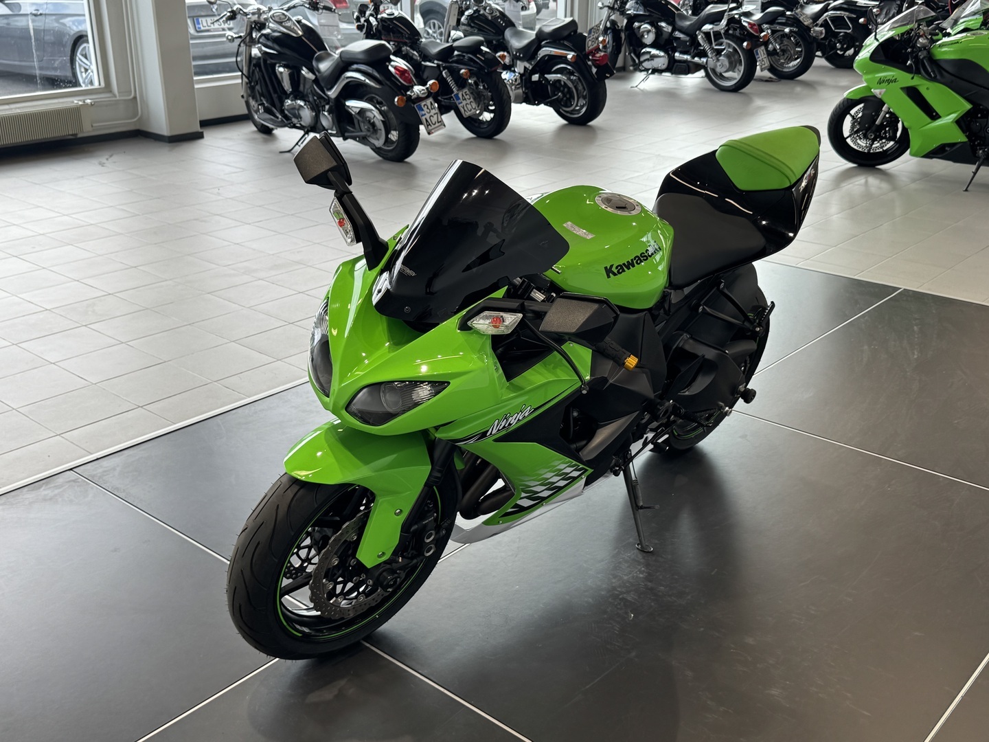 KAWASAKI ZX-10R 2010