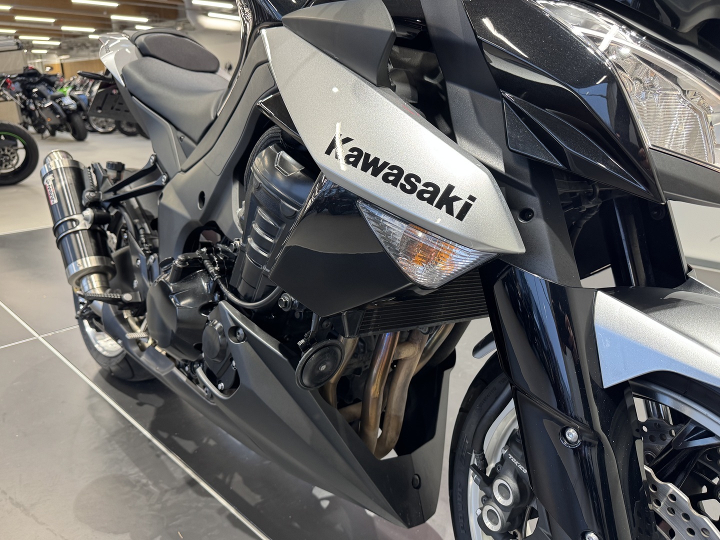KAWASAKI Z 2010
