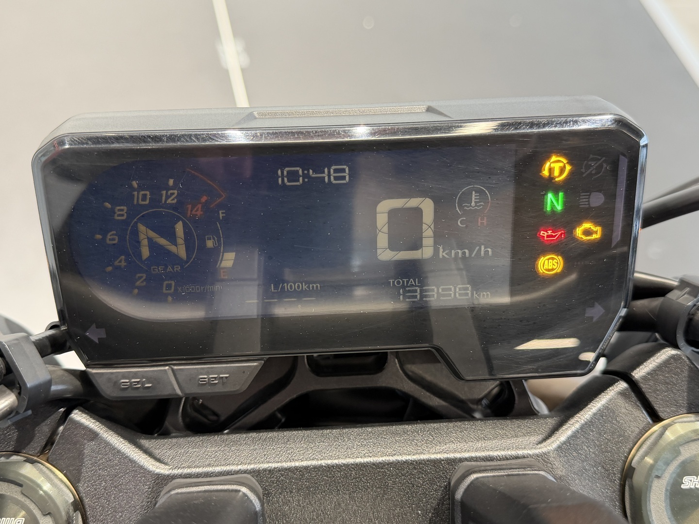 HONDA CB 2020