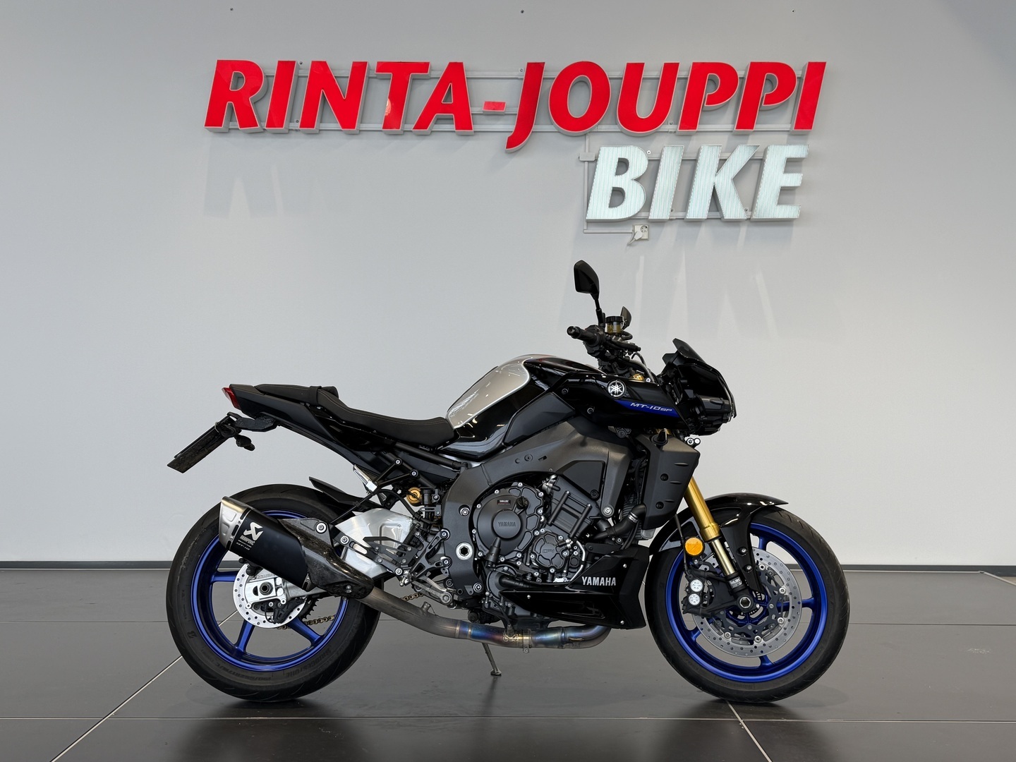 YAMAHA MT-10 2023