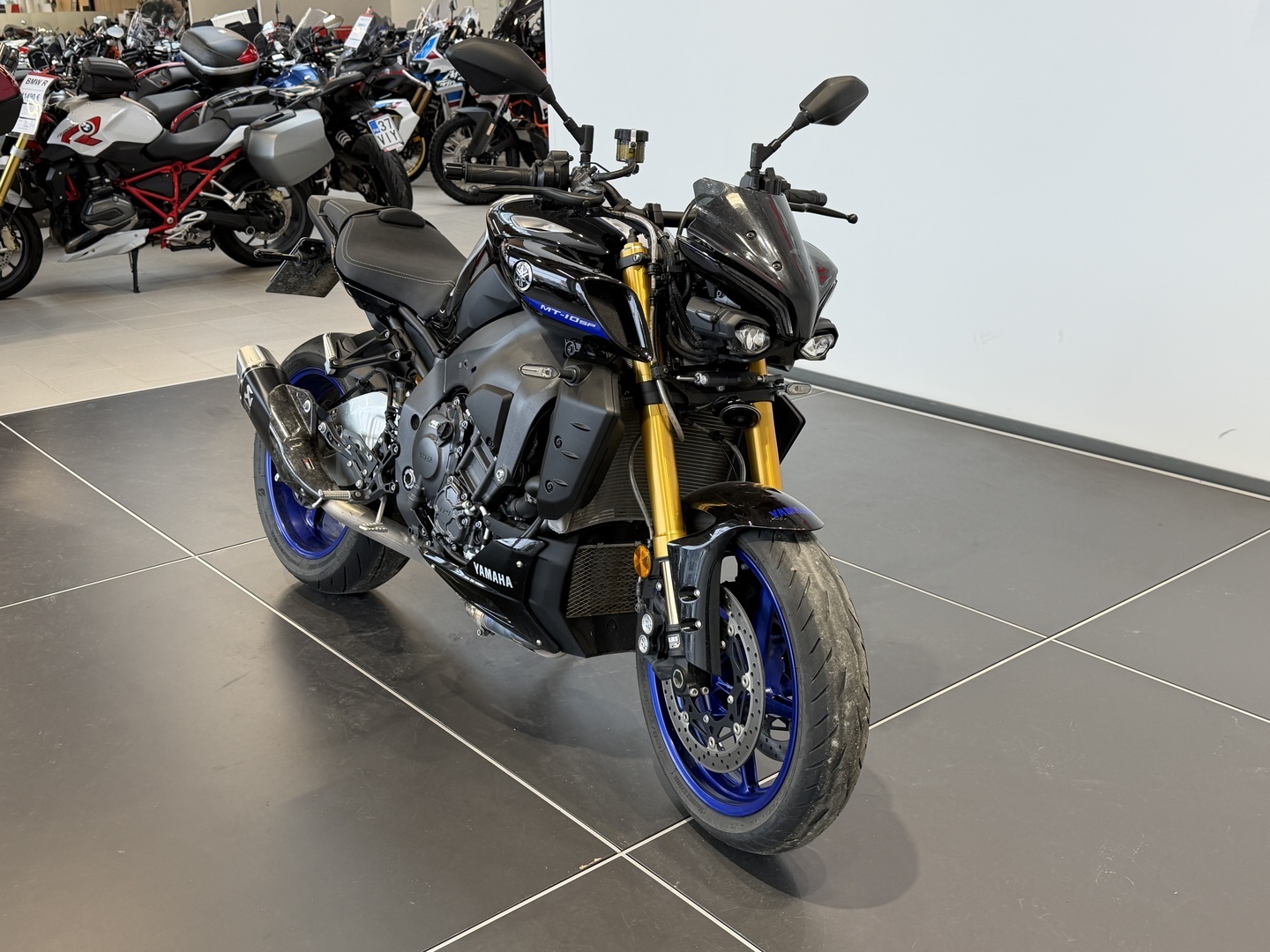YAMAHA MT-10 2023