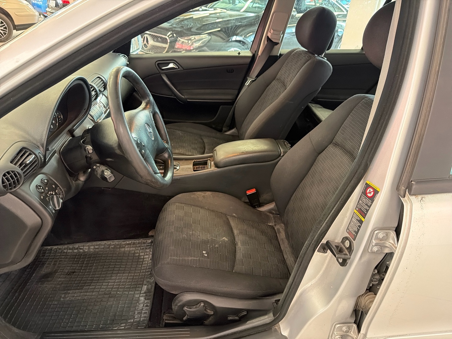 MERCEDES-BENZ C 2008