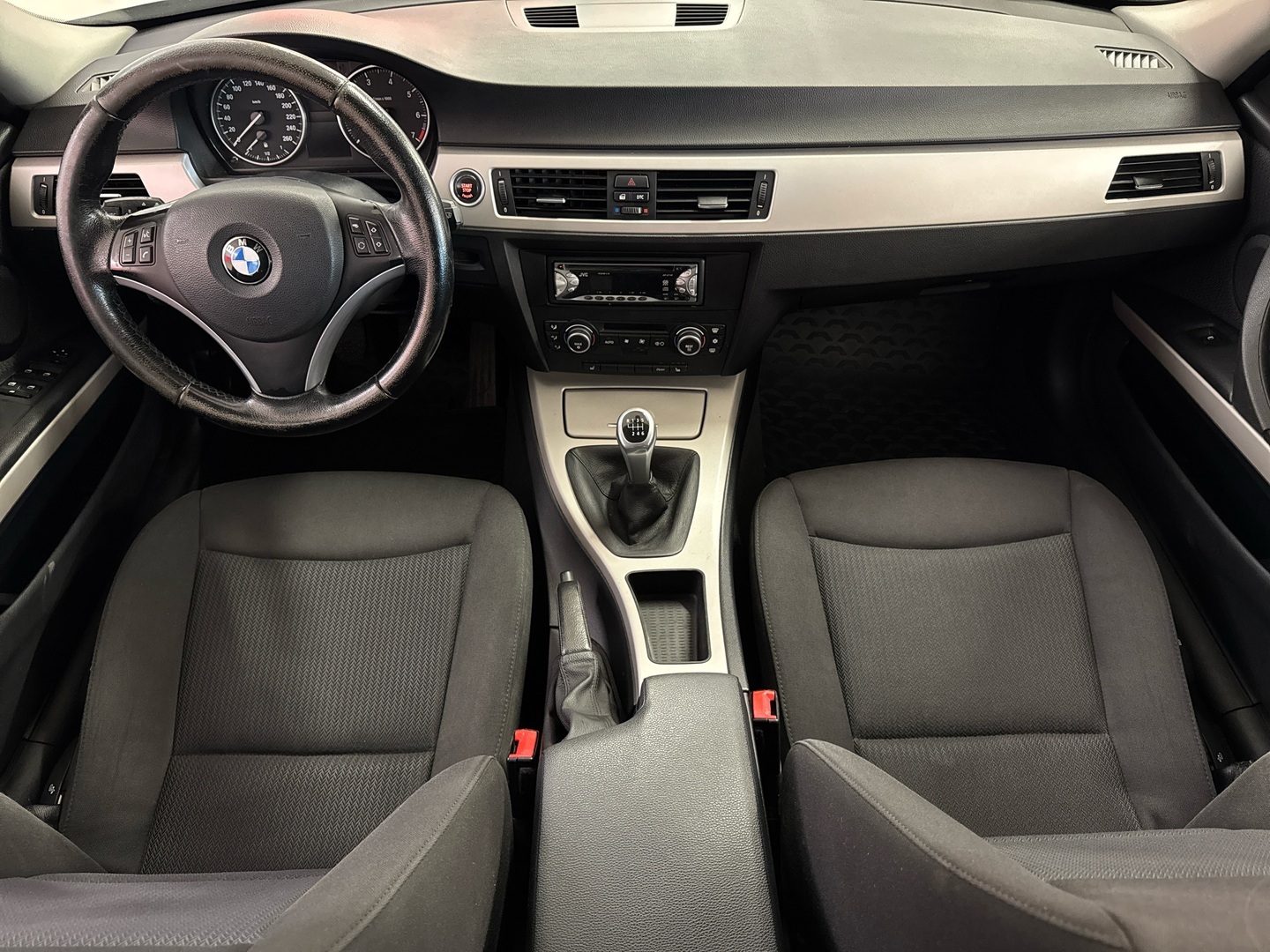BMW 318 2009