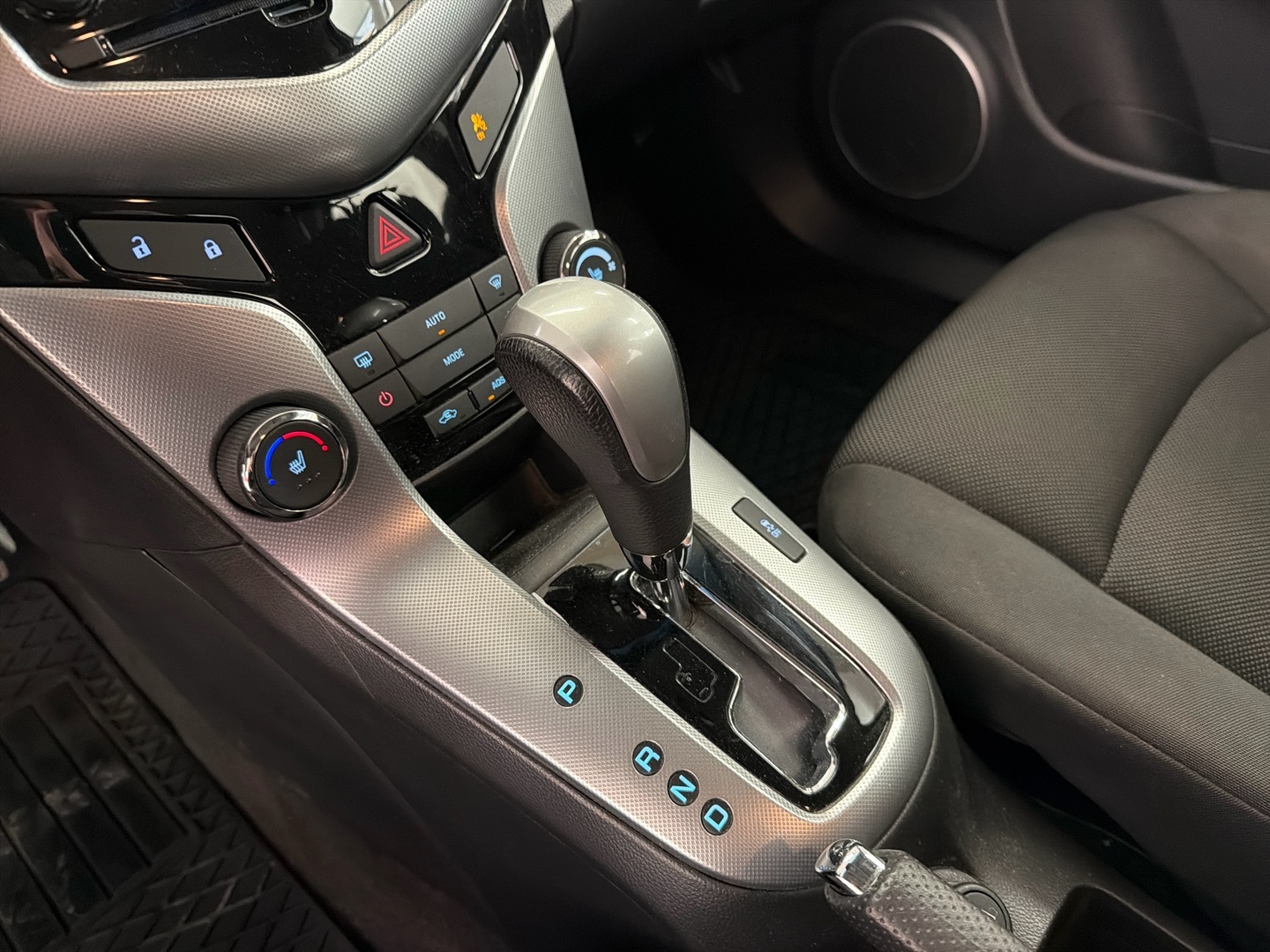 CHEVROLET Cruze 2012