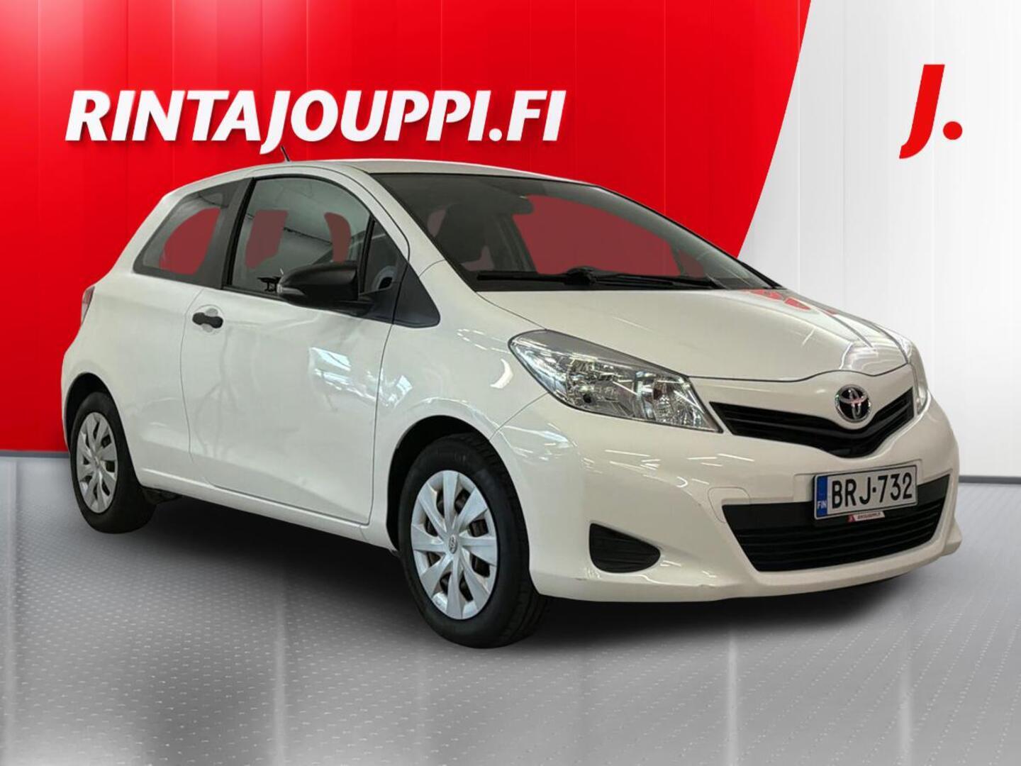 TOYOTA Yaris 2014