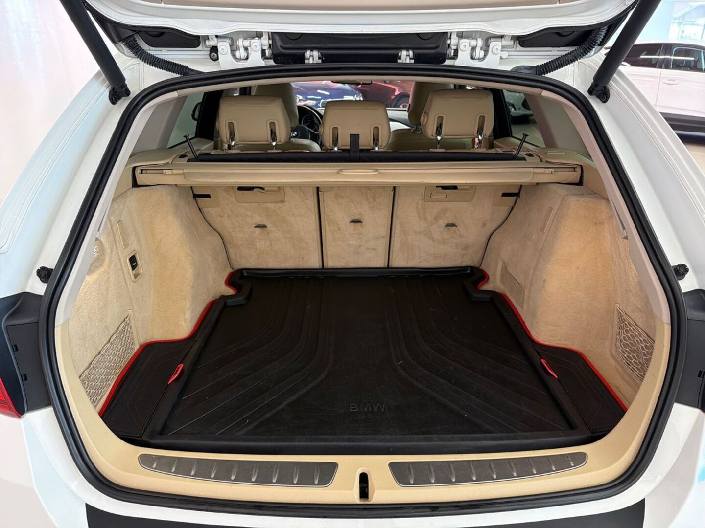 BMW 320 11