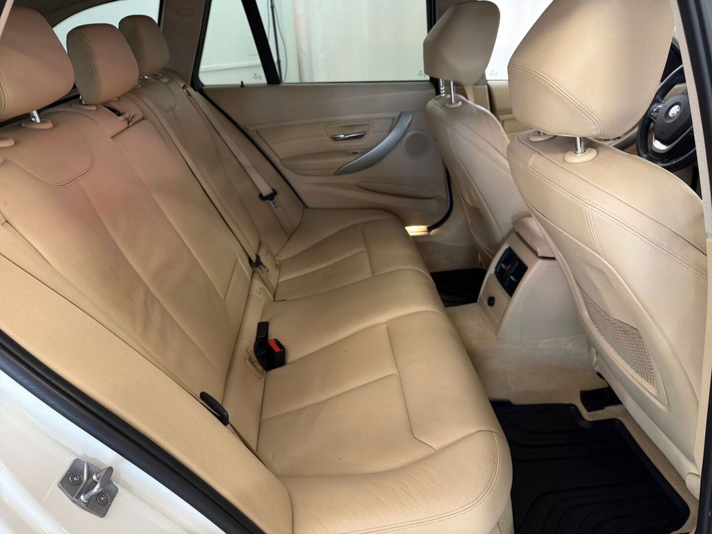 BMW 320 15