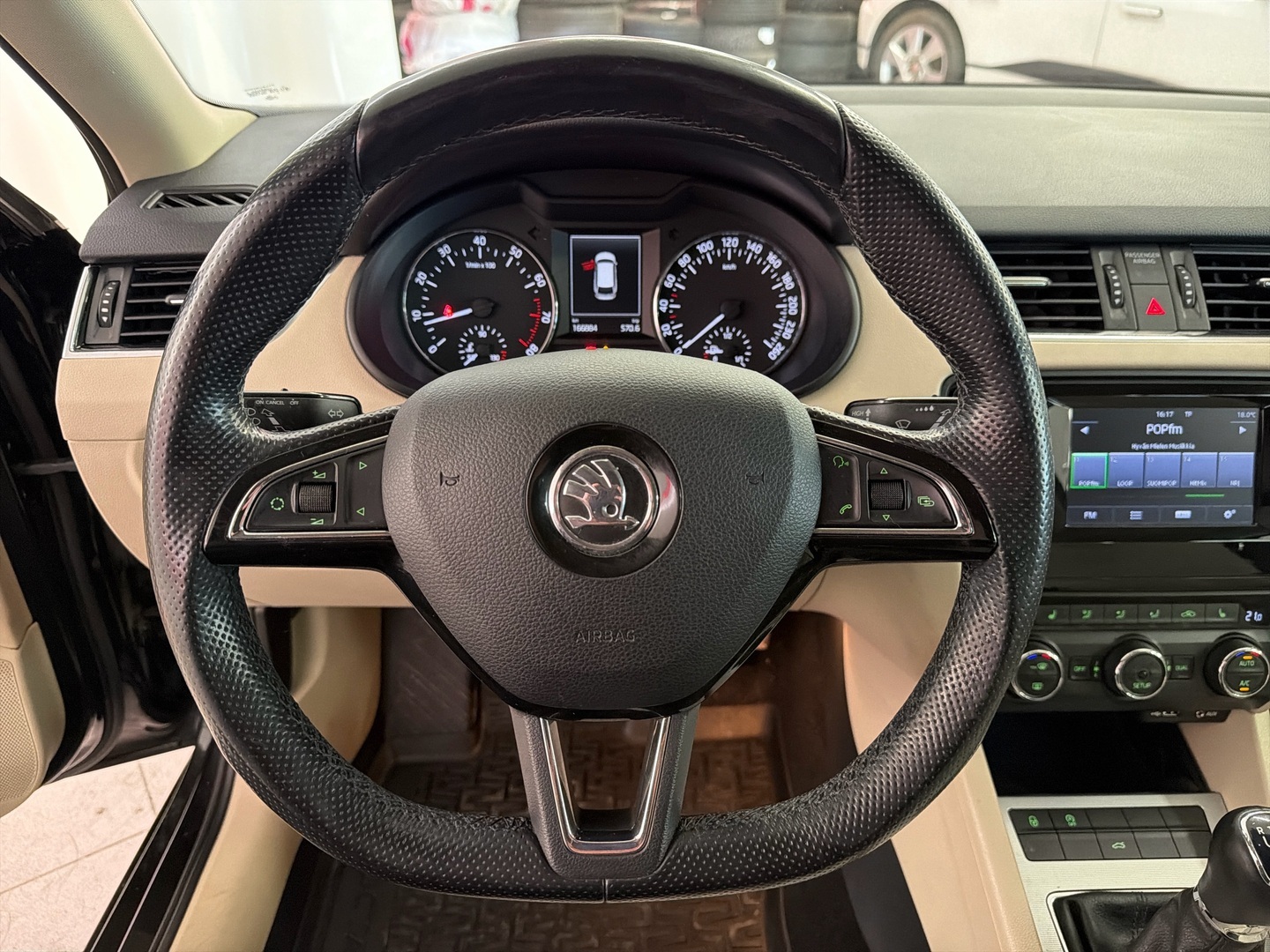 SKODA Octavia 2015