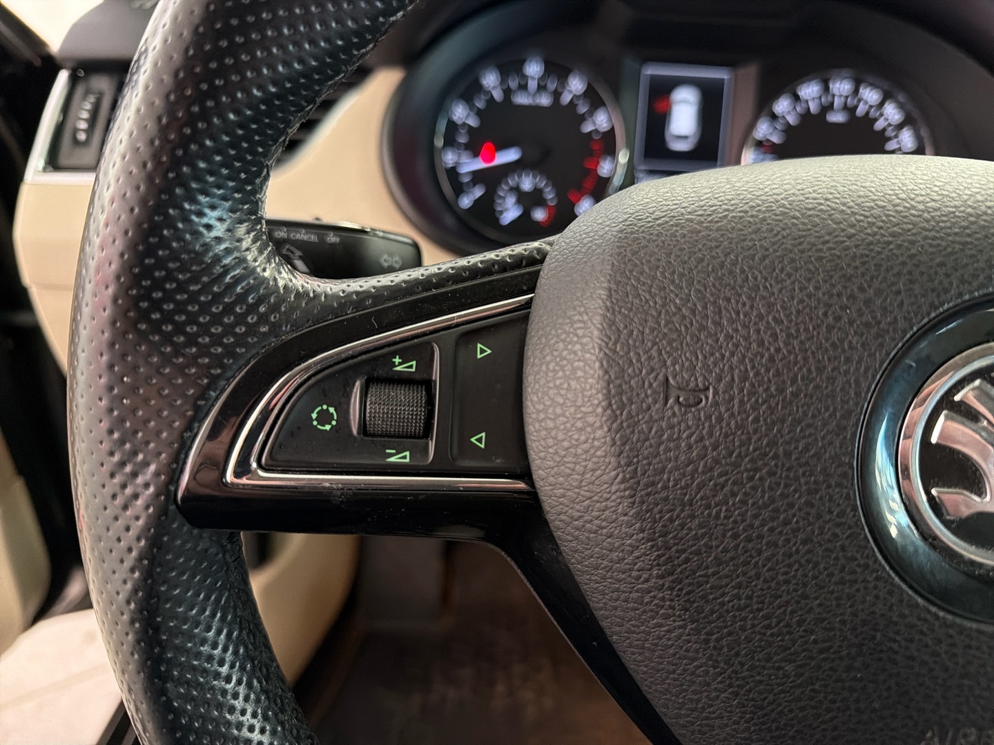 SKODA Octavia 2015