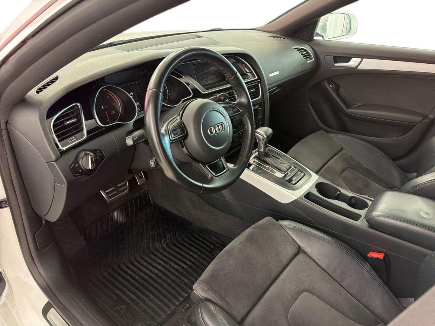 AUDI A5 2015