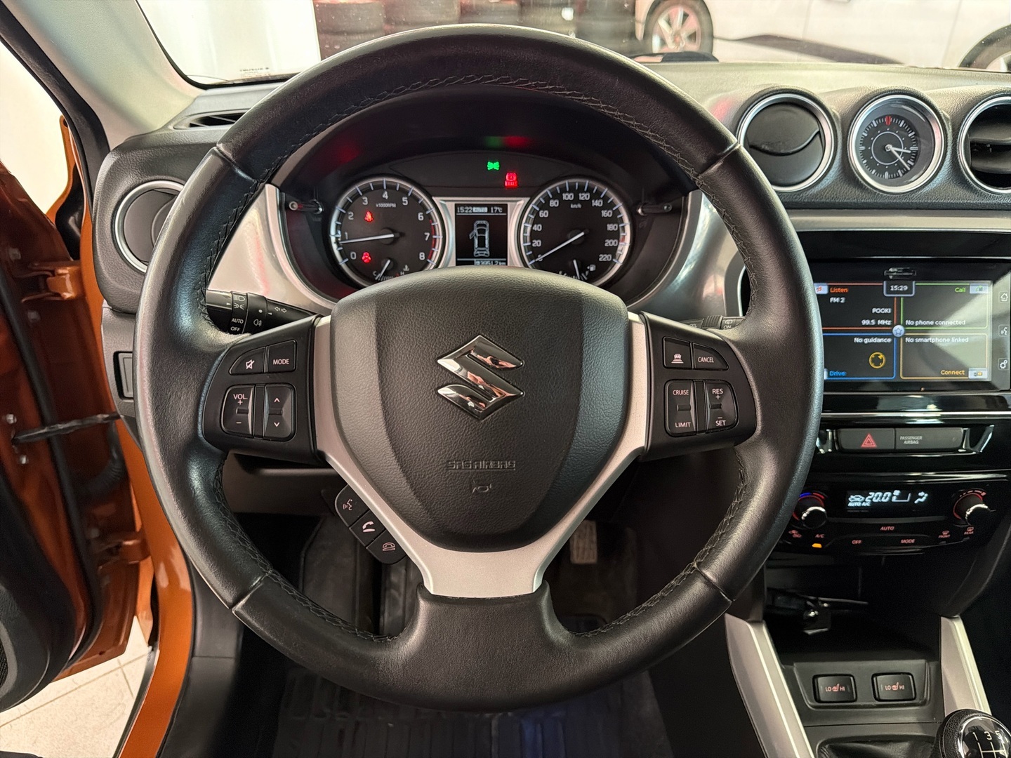 SUZUKI Vitara 2016