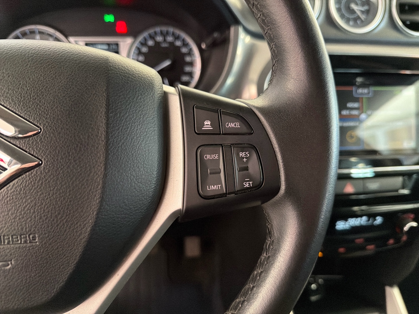 SUZUKI Vitara 2016