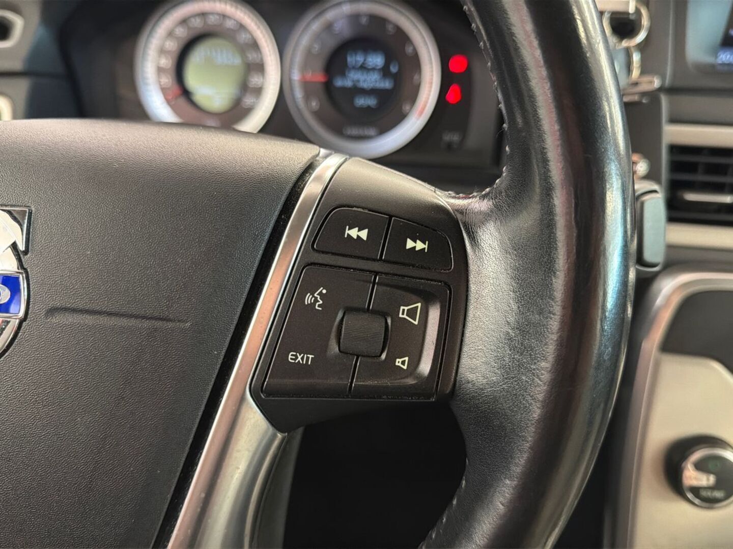 VOLVO S80 2012