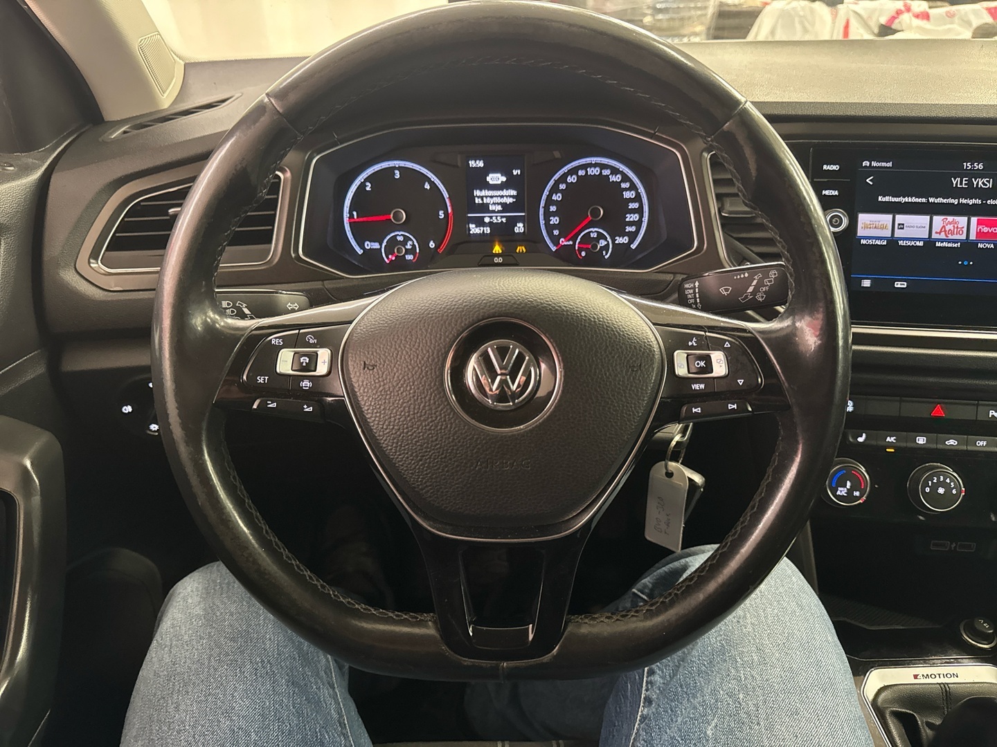 VOLKSWAGEN T-Roc 2019