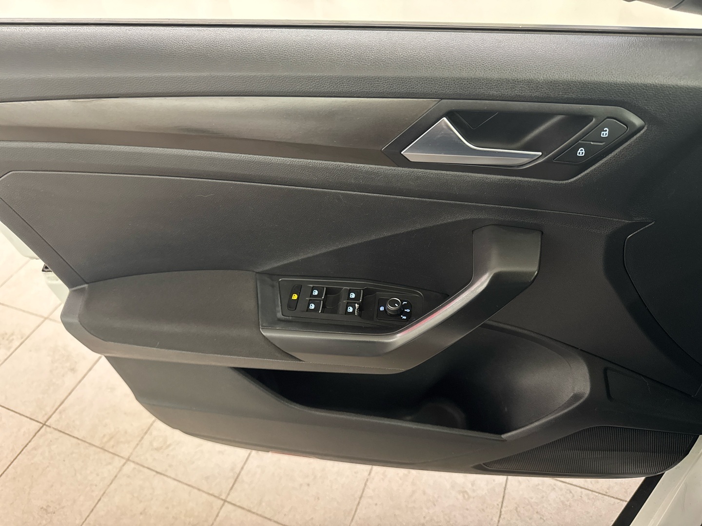 VOLKSWAGEN T-Roc 2019